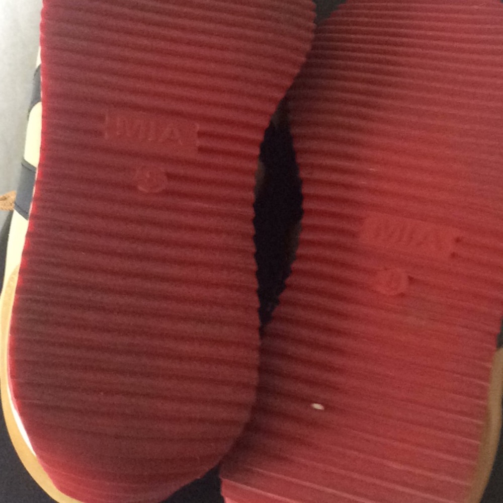 Mia Shoes View 4